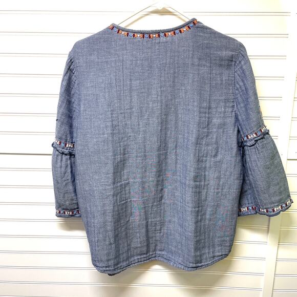 BeachLunchLounge Boho 3/4 Sleeve Embroidered Top VNeck W/Tassels - Picture 2 of 9